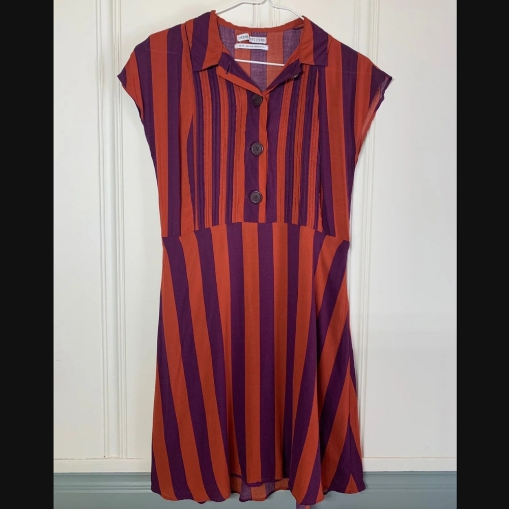 Urban Outfitters Nancy Short Sleeve Shirt Dress
